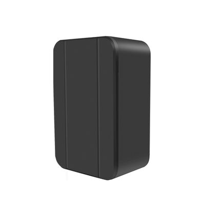 Небольшой черный портативный GPS-трекер 1200mAH перезаряжаемый 4G персональный GPS-трекер